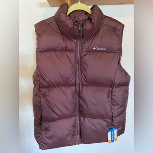 NWT Women’s Columbia purple front zip puffed vest 1X